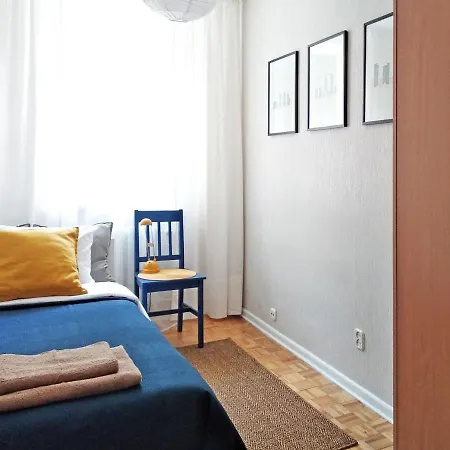 Apartament Afrykanska Otel *