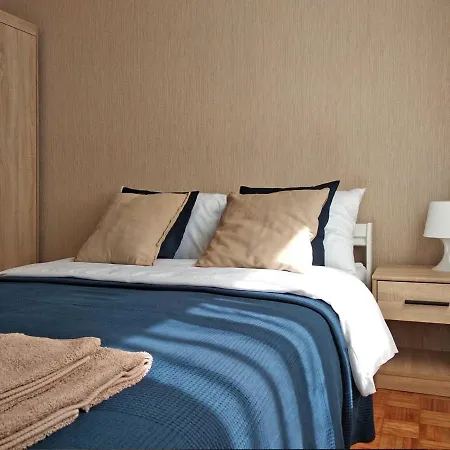 Apartament Afrykanska